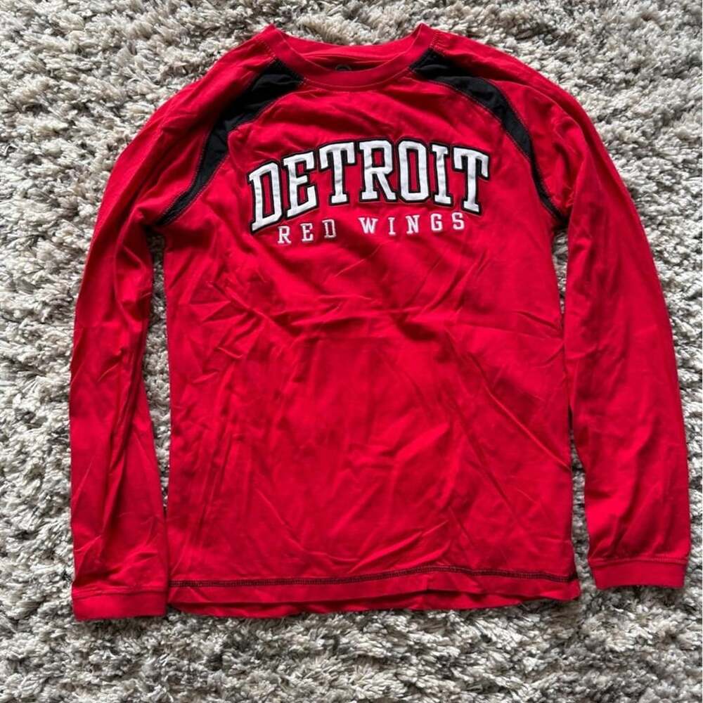 NHL Detroit Red Wings Long Sleeve T-Shirt